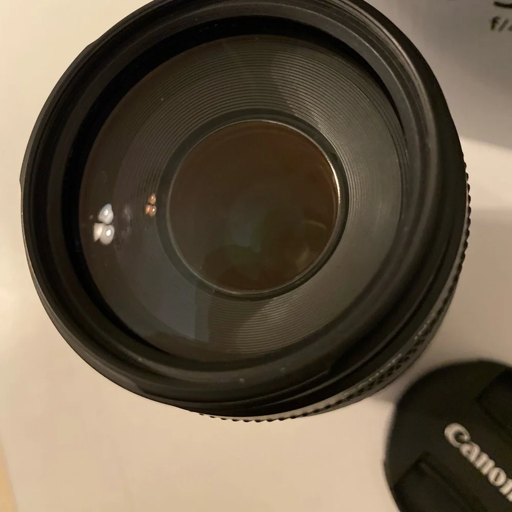 Canon EF 75-300mm f/4-5.6 lens